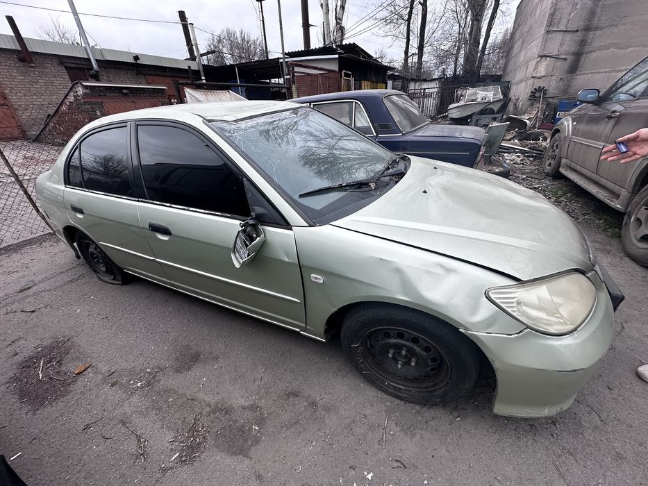 На розбір, Honda Civic 2004