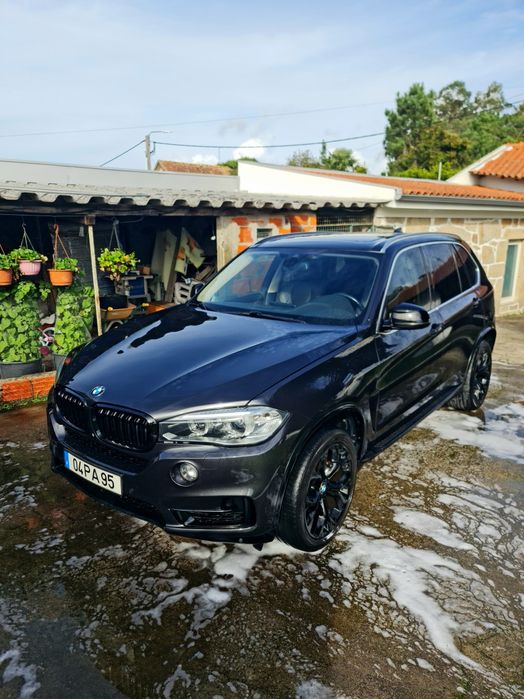 BMW X5 25 sdrive 7lug