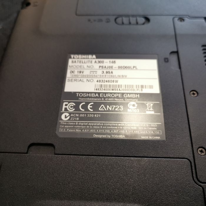 Do sprzedania Laptop; Toshiba Satellite A300-146, sprawny, bez dysku ssd + zasilacz sieciowy.