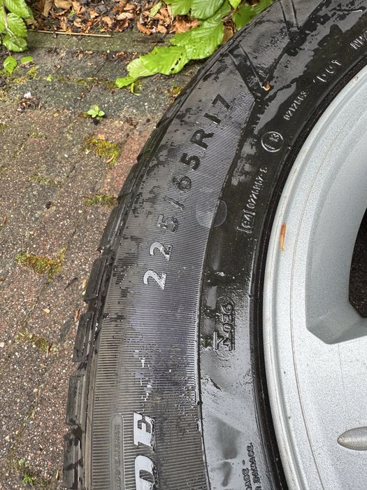 Резина r17 225/65 dunlop