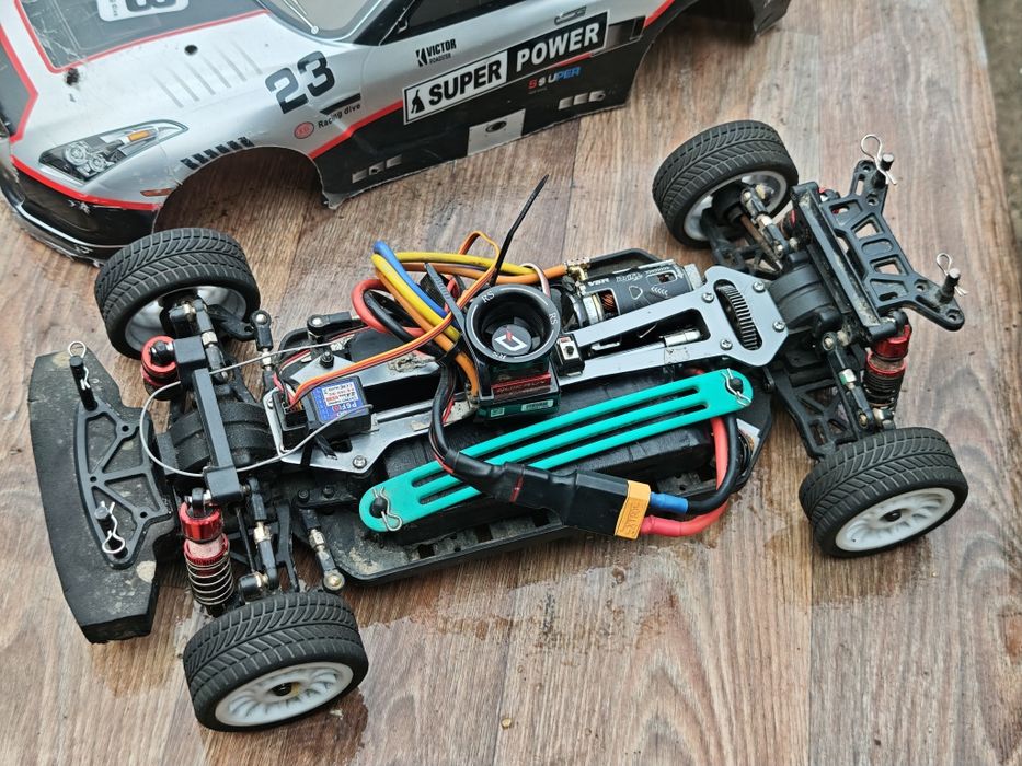 Zestaw Model RC Himoto HPI onroad 1:10 + dużo części zamiennych rc