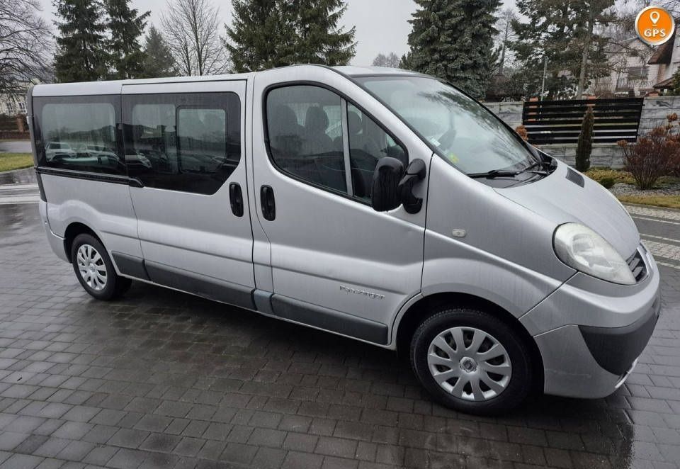 Renault Trafic Renault Trafic 9 os