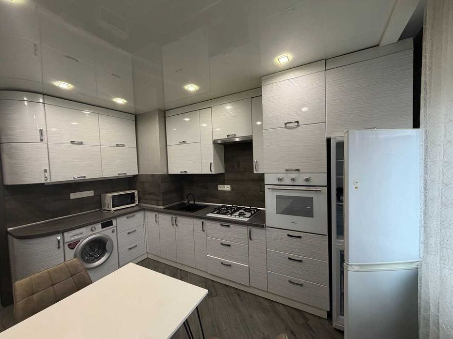 АРЕНДА 3-х комнатной квартиры ЛЮКС ул ПАРКОВАЯ, 99.