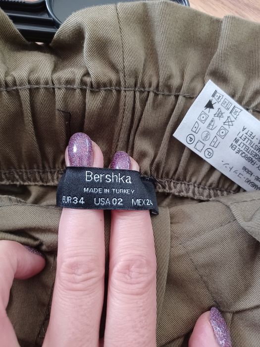 Cudne spodnie Bershka