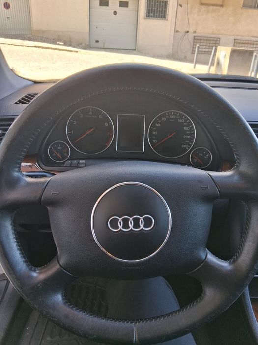 Audi A4 — fotografia 8