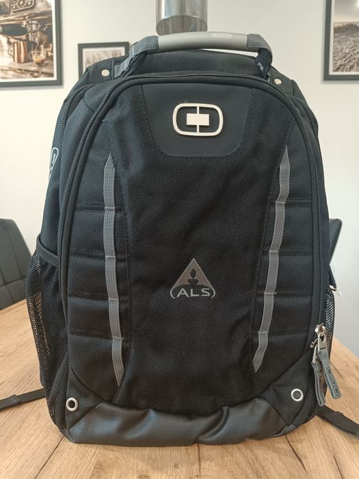 Plecak Ogio nowy męski z miejscem na laptopa i tablet