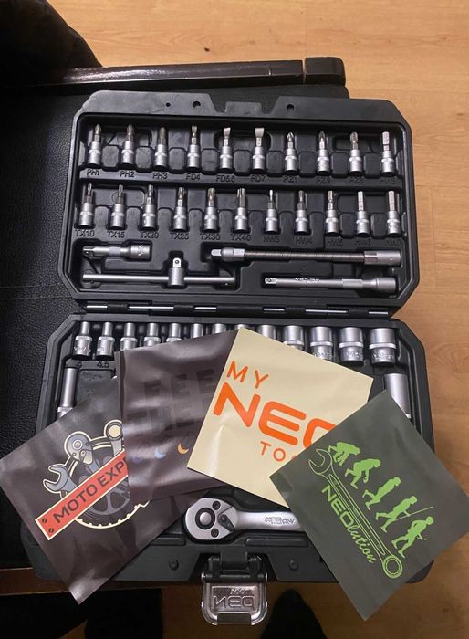 Klucze nasadowe 1/4" NEO TOOLS 55 elementów walizka