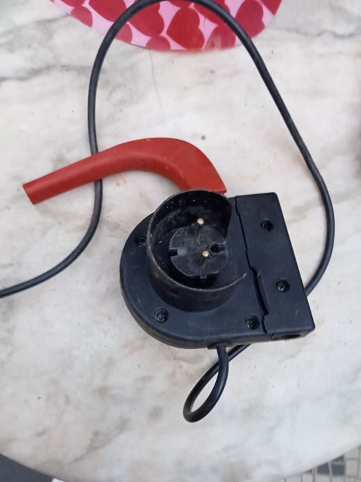 Dispositivo  para máquina de relva