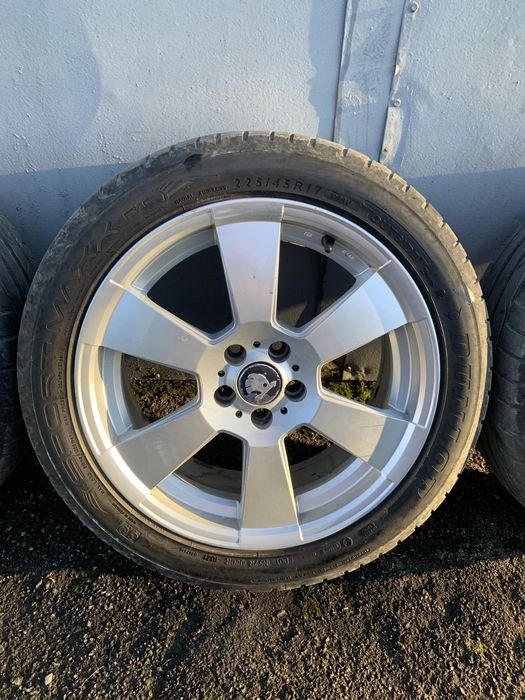Диски R17 PLW з літньою гумою Dunlop 225/45