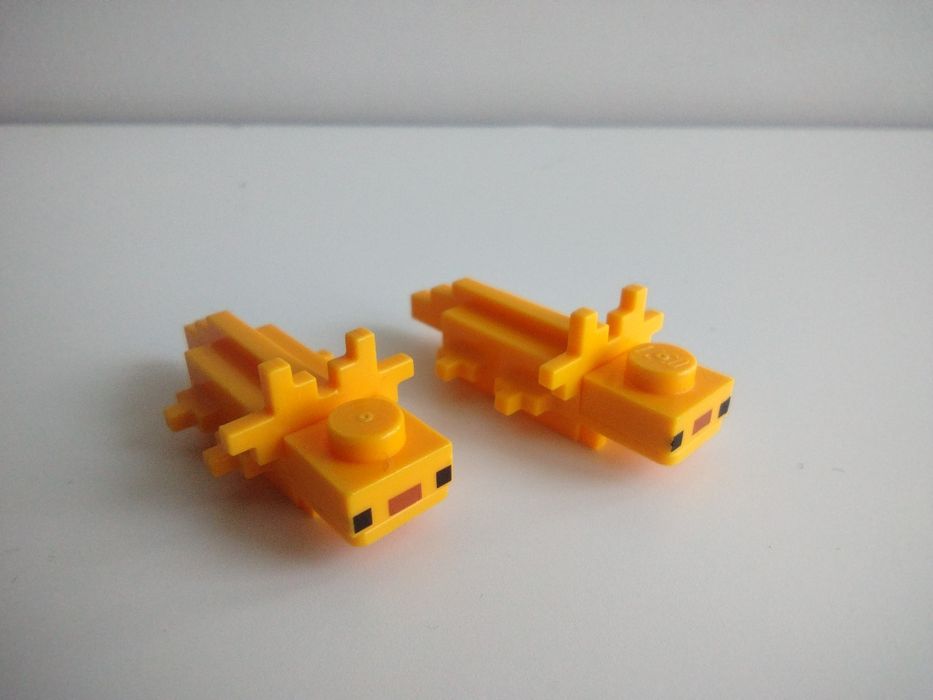 LEGO Minecraft - Axolotl mineaxolotl01