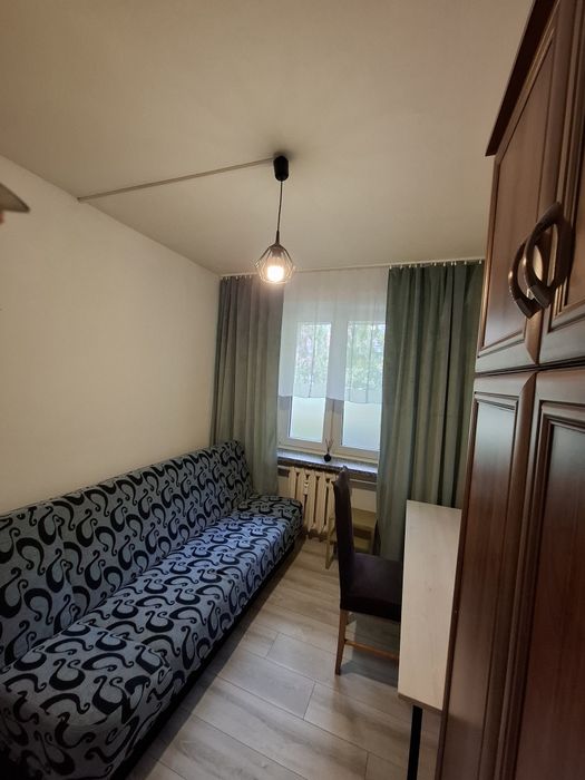 Pokój w trzy pokojowym mieszkaniu 60m dzielnica Czuby