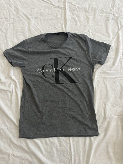 Футболка calvin klein
