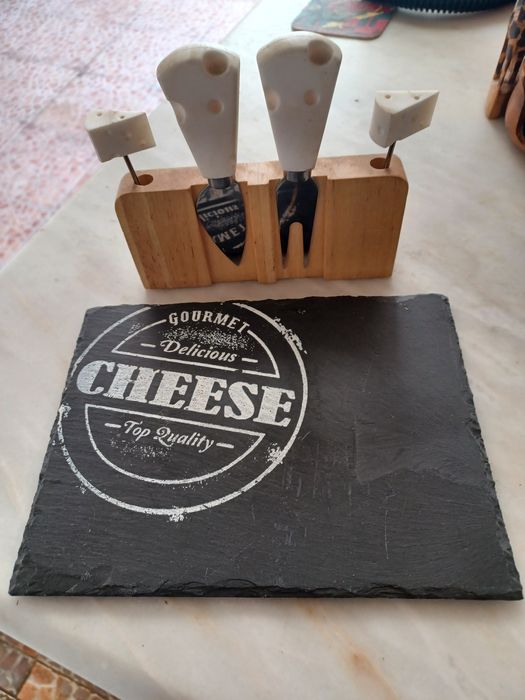 Slate Cheese Board428624899253872641