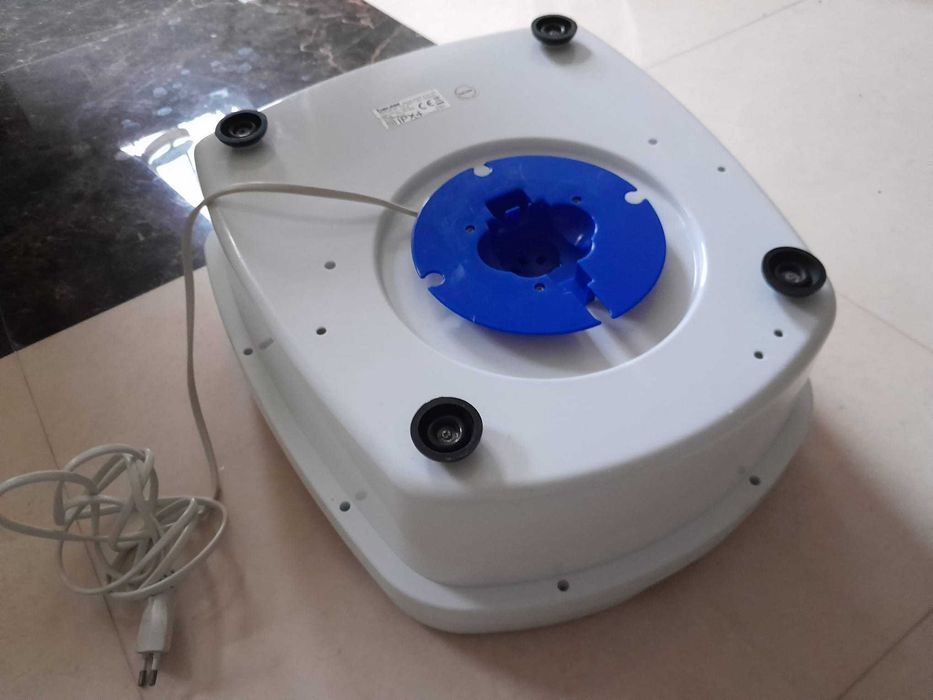 Masażer spa do hydromasażu stóp BEURER