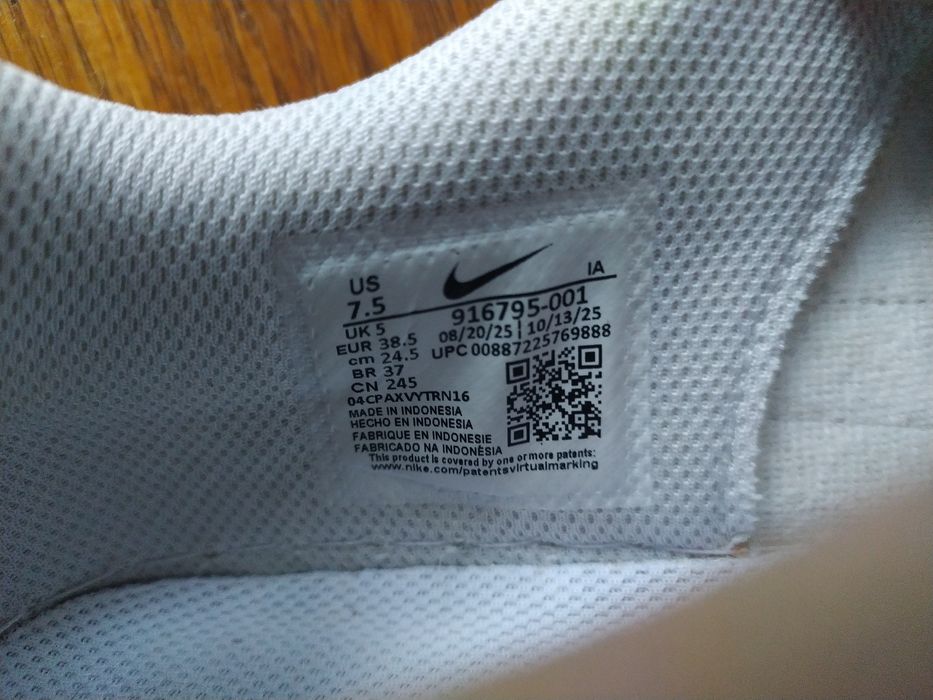Buty Nike 38,5 cm