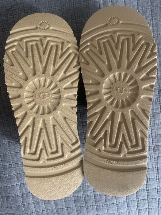UGG sand tazz39 new never used only shipping
