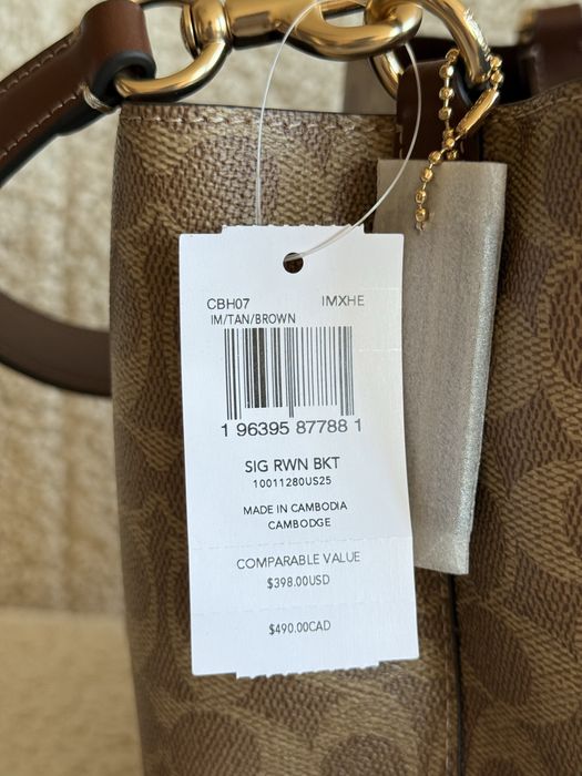 Сумка Coach Rowan Bucket Bag In Signature Canvas бежева