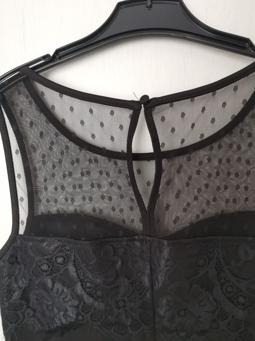 Sukienka czarna C&A. Rozmiar S.