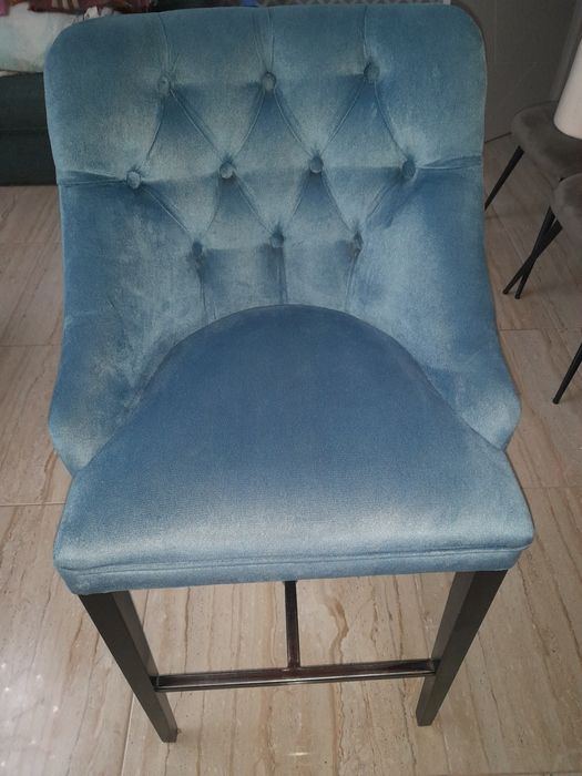 Продам  Барні стільці