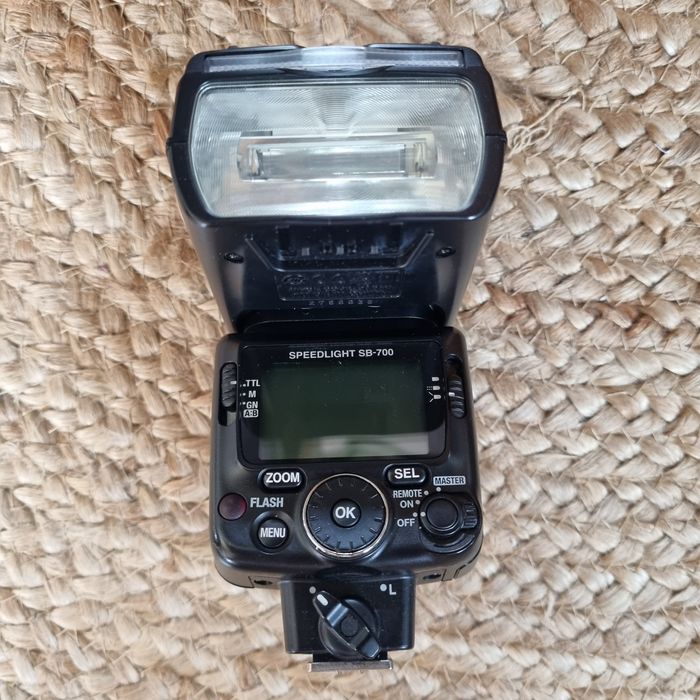 Aparat Lustrzanka Nikon D7100 Objekywy Lampa Reporterska