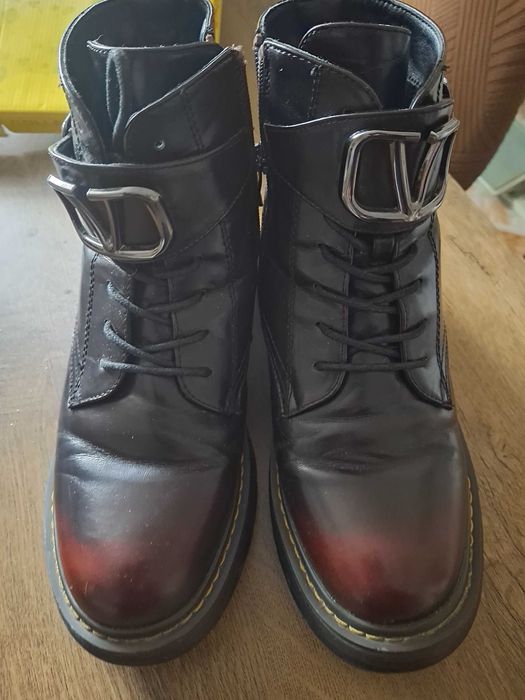 Продам черевики.