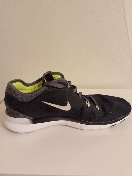 Nike free tr fit 5