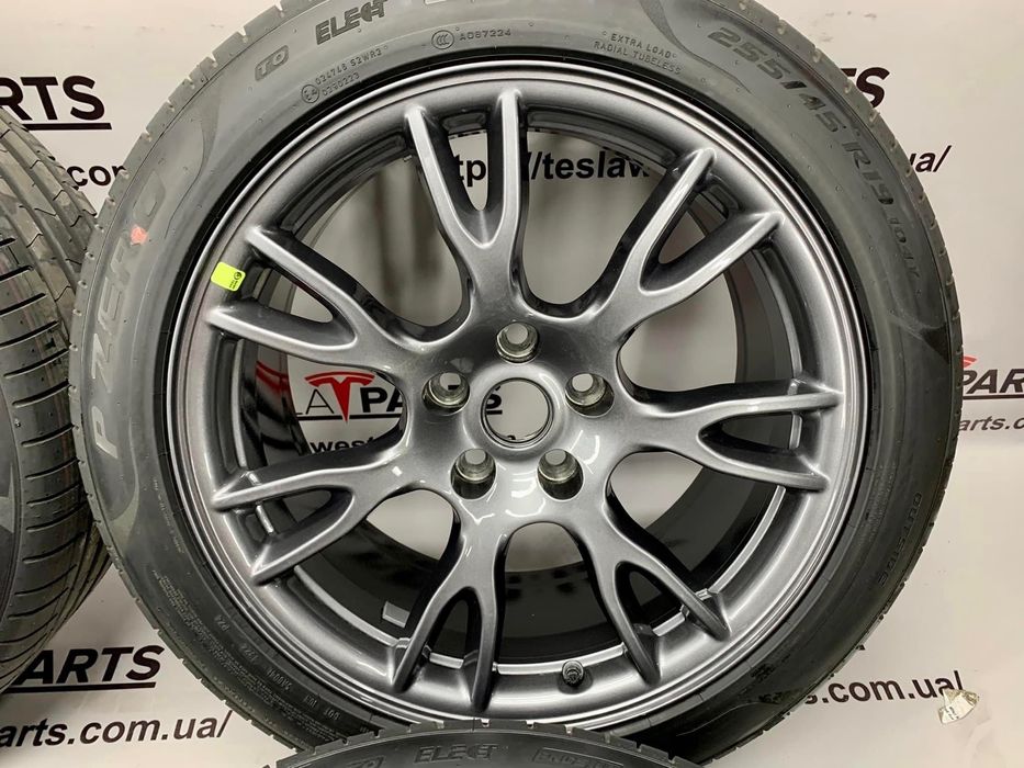 Tesla Model S 2022 R19 Plaid диски колеса Тесла запчастини нові