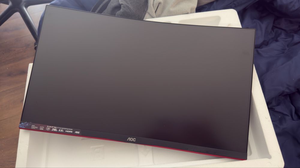 Monitor AOC 240Hz