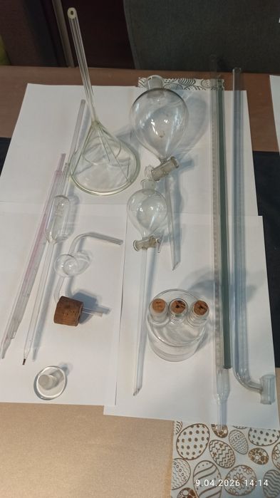 Zestaw Szkła Aptecznego/Laboratoryjnego - Vintage - Chrzanów