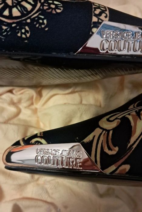 Espetaculares BOTAS mulher VERSACE Preto/Ouro