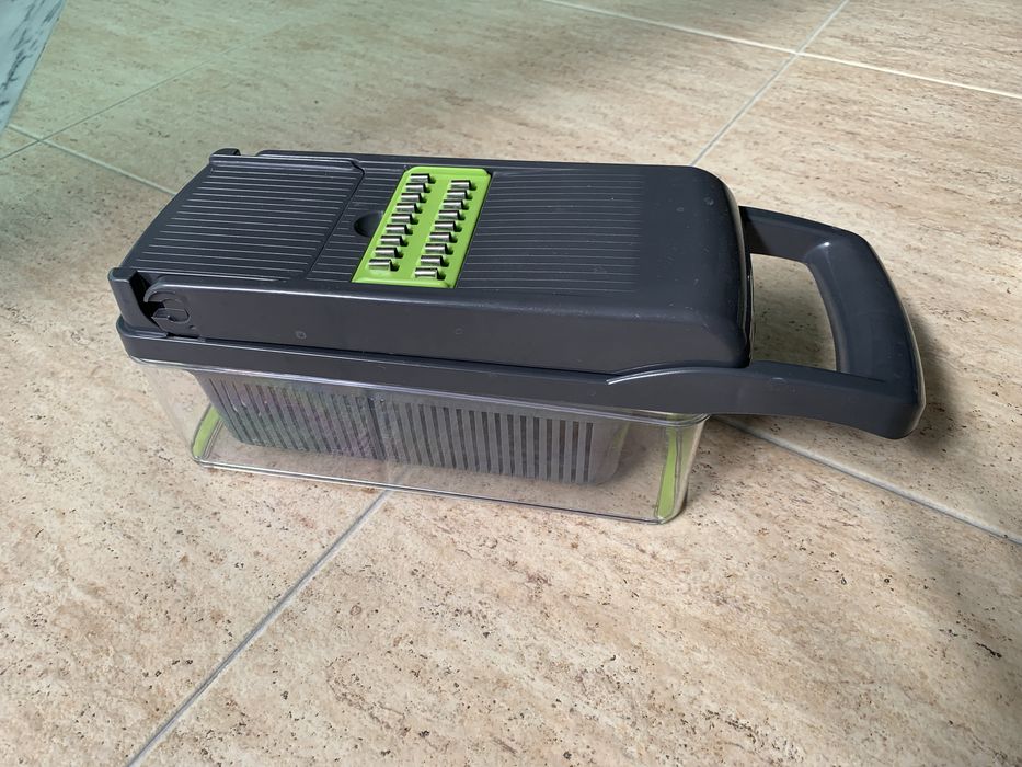 Miscellaneous Items441344878393446404