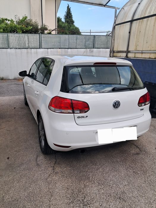 Volkswagen Golf VI