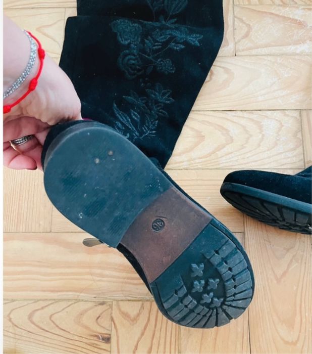 Botas acima do joelho pretas 36