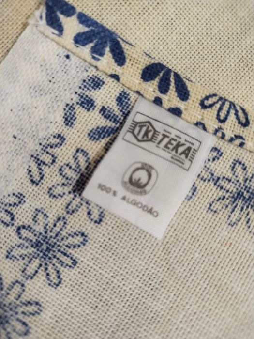 Продам нові скатертини