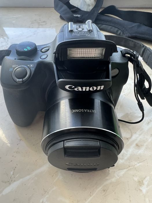 Ультразум-камера Canon PowerShot SX60HS