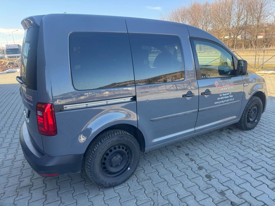 Vw caddy 2.0  2018 !! 5 osobowy !! Faktura VAT!!