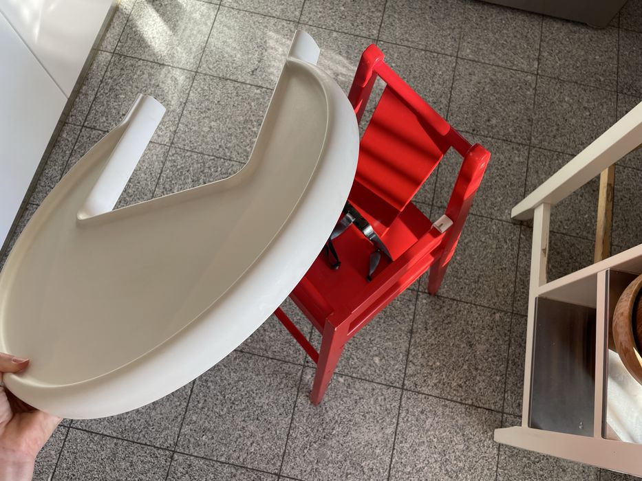 Cadeira qualidade em optimo estado com almofada lavável