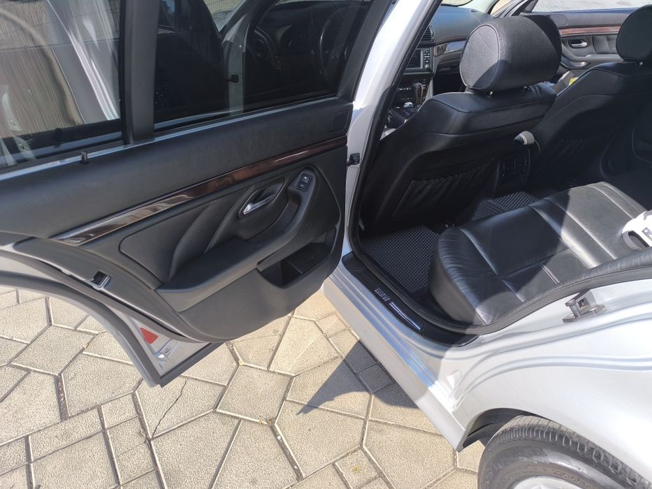 BMW E39,3л дизель автомат 2003