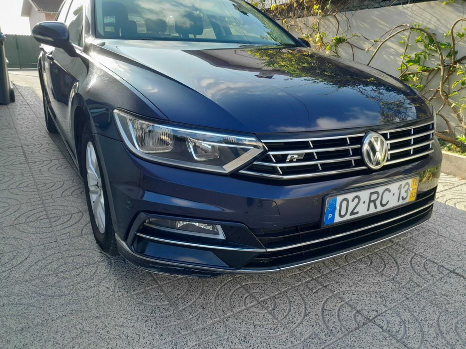 VW Passat 2.0 TDI 6-Speed Manual Transmission