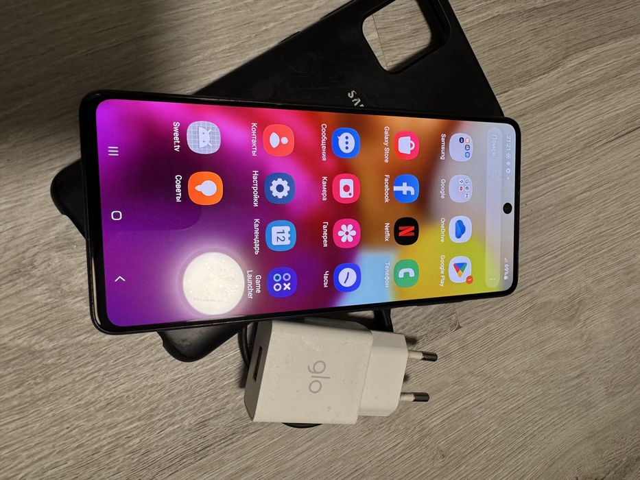 Samsungs Galaxy A71 6/128GB /AMOLED/чудовий стан