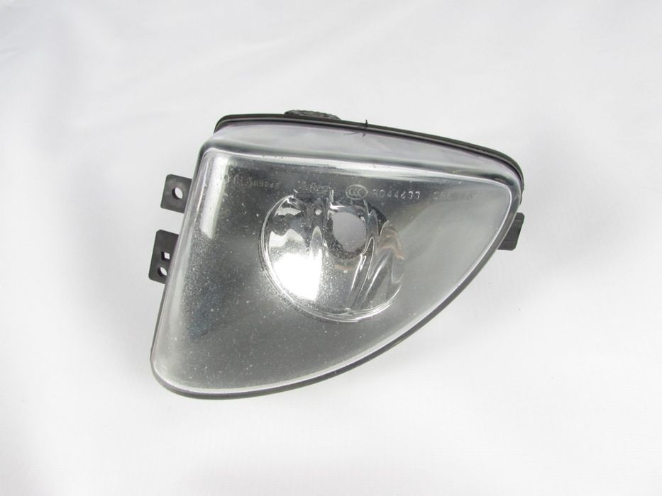 Farol Nevoeiro Bmw 5 Touring Ref: 63177216887