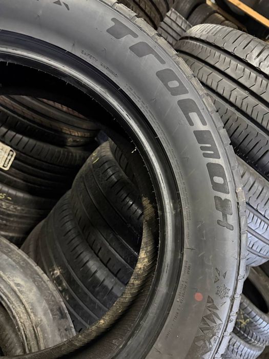 R20 255/55 Tracmax Privilo S330