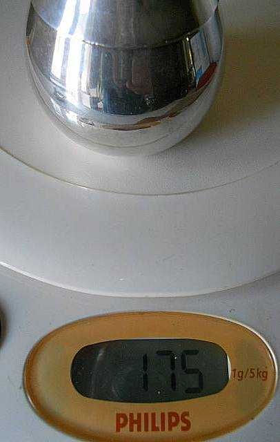 Винтажный мельхиоровый подсвечник