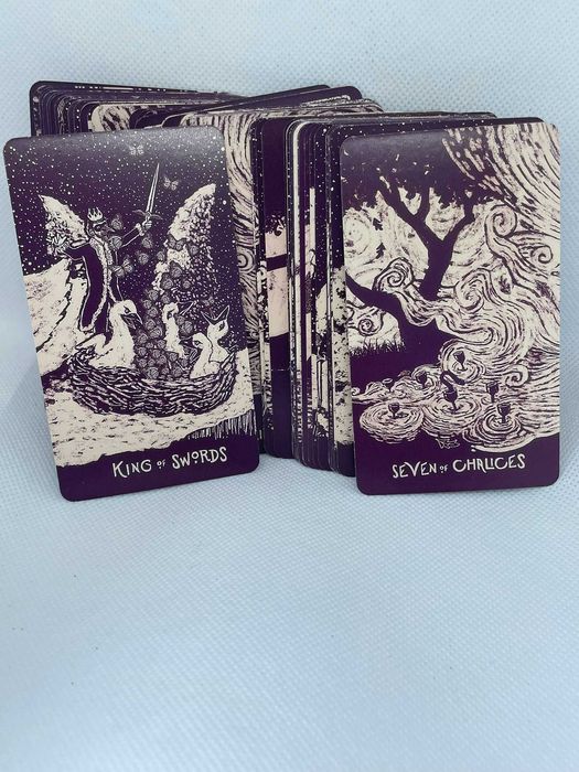 Baralho de tarot visões negras