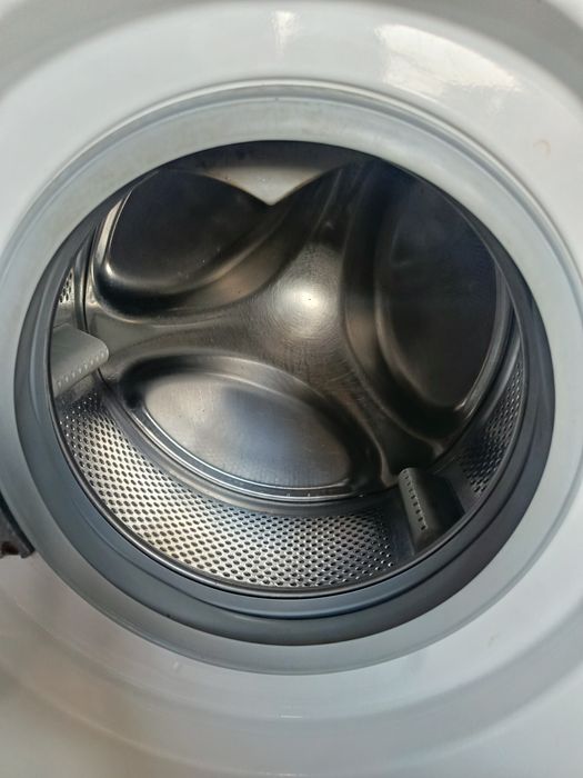 Продам пральну машину