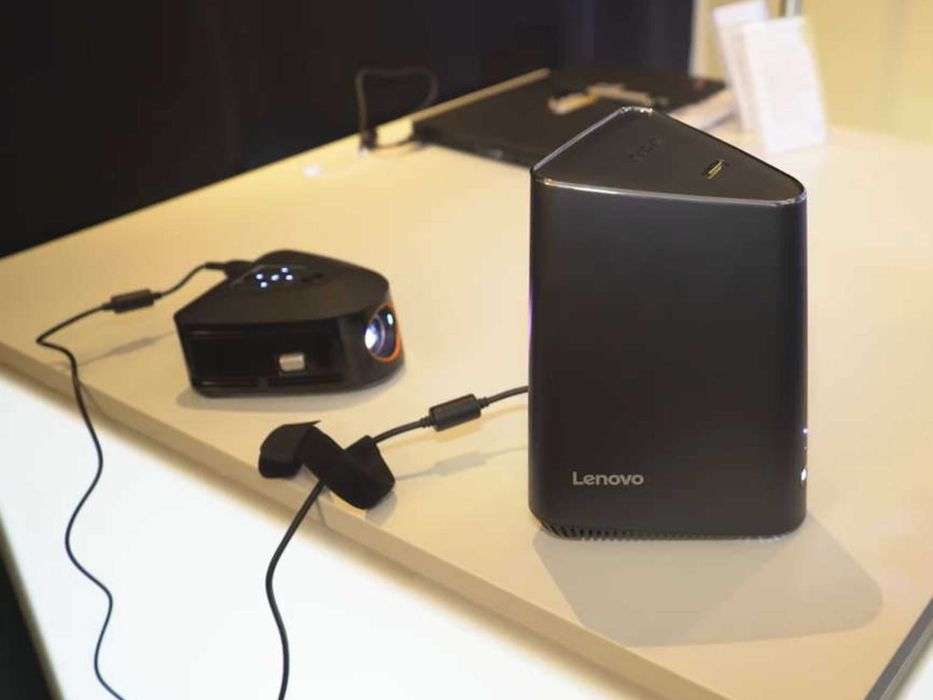 Компактний ПК з проєктором Lenovo IdeaCentre 610S i5-6500|8Gb|240Gb