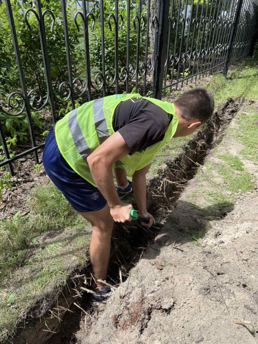 Земельные земляные работы копка траншей