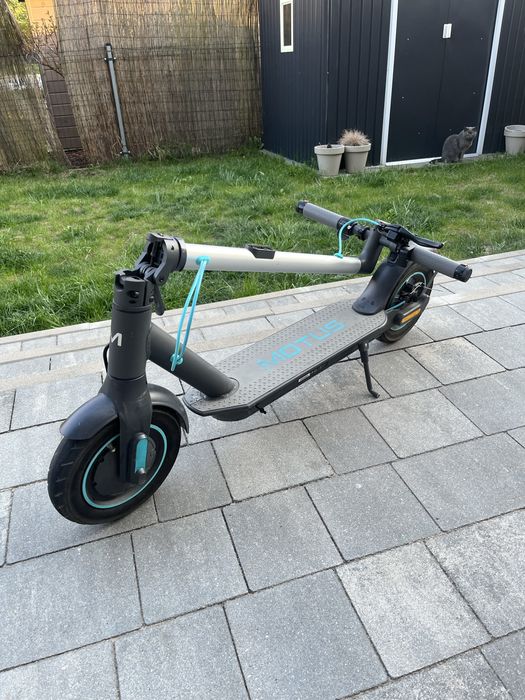 Hulajnoga Motus Scooty 10