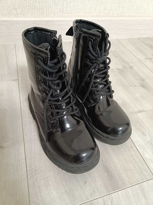 Дитячі черевички