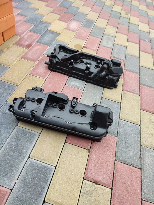 Клапанна кришка Ауди ку7